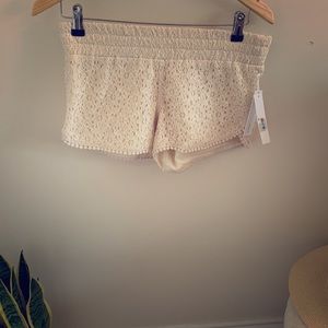 Super Cute Summer Shorts by Aqua- new w/ tags!
